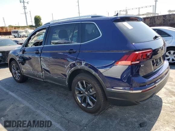 2022 Volkswagen Tiguan SE with VIN 3VV3B7AX2NM066793, listed as a Copart auction lot 63607975 with 10,101 mi miles and Salvage title. Bid and sale history available at DreamBid. Image 2.
