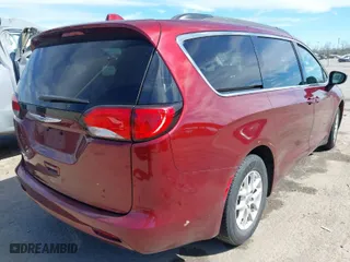 2020 Chrysler Voyager LXI with VIN 2C4RC1DG3LR144552, listed as a IAAI auction lot 41721697 with NaN miles. Bid and sale history available at carsss.com. Image 4.