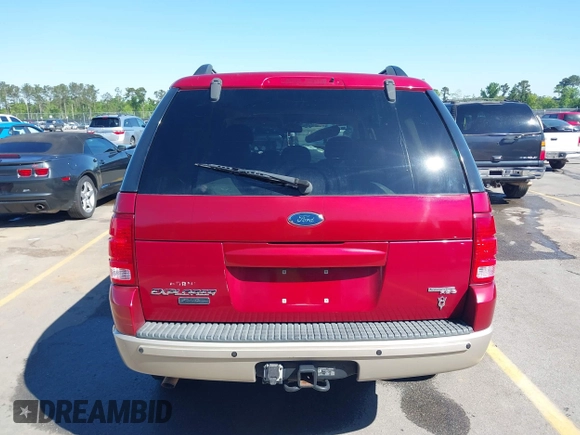 2005 Ford Explorer Eddie Bauer z VIN 1FMDU74W85UB49412, wystawiony jako IAAI lot #42041844 z przebiegiem Nie podano mil oraz . Historia ofert i sprzedaży dostępna na DreamBid. Obrazek 16.
