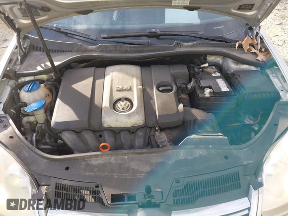 2008 Volkswagen Jetta SE with VIN 3VWRZ71K08M187848, listed as a IAAI auction lot 41918064 with 181,998 mi miles and . Bid and sale history available at DreamBid. Image 10.