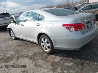 2010 Lexus ES 330 with VIN JTHBK1EG2A2357036, listed as a IAAI auction lot 41319454 with Not Provided miles and . Bid and sale history available at DreamBid. Image 3.