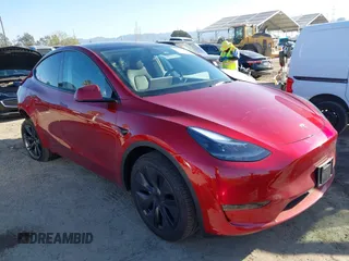 2025 Tesla Model Y Long Range with VIN 7SAYGDED8SF223993, listed as a IAAI auction lot 41743146 with 4,866 mi miles and . Bid and sale history available at DreamBid. Image 1.