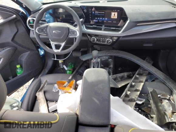 2025 Chevrolet Trax ACTIV with VIN KL77LKEP1SC053604, listed as a Copart auction lot 49695795 with 10,705 mi miles and Salvage Title. Bid and sale history available at carsss.com. Image 8.