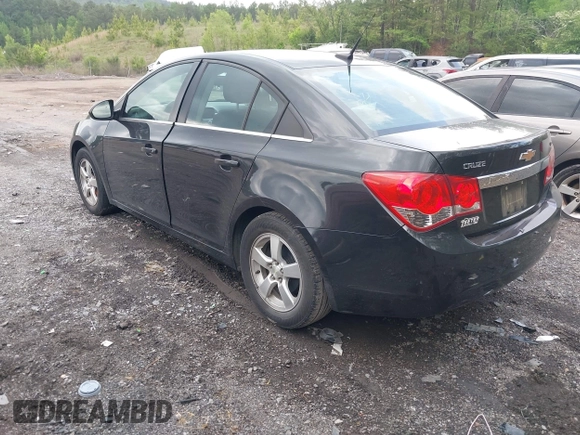 2014 Chevrolet Cruze 1LT with VIN 1G1PC5SB7E7336172, listed as a IAAI auction lot 42105588 with 92,938 mi miles and . Bid and sale history available at DreamBid. Image 3.