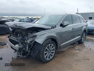2017 Audi Q7 Premium Plus z VIN WA1LAAF77HD056813, wystawiony jako IAAI lot #42086340 z przebiegiem 83 774 mil mil oraz . Historia ofert i sprzedaży dostępna na DreamBid. Obrazek 19.
