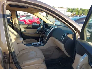 2012 GMC Acadia SLT1 with VIN 1GKKVRED8CJ215297, listed as a IAAI auction lot 42183651 with 172,309 mi miles and . Bid and sale history available at carsss.com. Image 5.