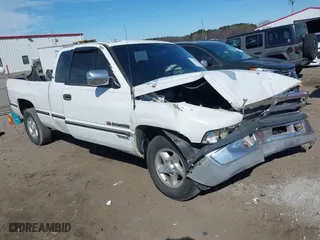 1996 Dodge Ram 1500 with VIN 1B7HC13Z3TJ119296, listed as a IAAI auction lot 41698632 with 186,256 mi miles. Bid and sale history available at carsss.com. Image 1.