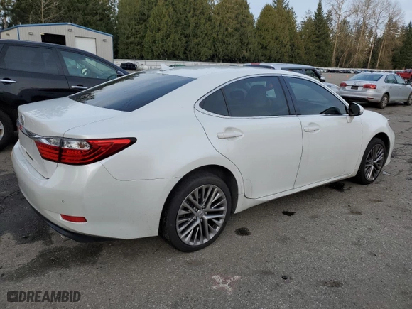 2013 Lexus ES 350 4dr Sdn with VIN JTHBK1GG9D2063795, listed as a Copart auction lot 89152265 with 107,089 mi miles and Clean Title. Bid and sale history available at carsss.com. Image 3.