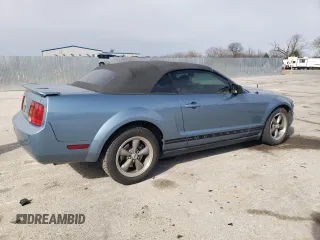 2007 Ford Mustang Deluxe with VIN 1ZVFT84N975336617, listed as a Copart auction lot 48984825 with 86,876 mi miles and Salvage Title. Bid and sale history available at carsss.com. Image 3.