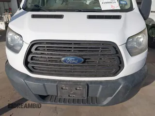 2017 Ford Transit с VIN 1FTYR1YM6HKA81592, выставлен на аукционе IAAI как лот 41800024 с пробегом Не указан миль и . История ставок и продаж доступна на DreamBid. Изображение 19.