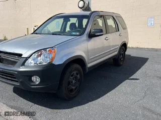 2006 Honda CR-V LX with VIN JHLRD685X6C019034, listed as a Copart auction lot 54324445 with 218,178 mi miles and Clean Title. Bid and sale history available at carsss.com. Image 2.