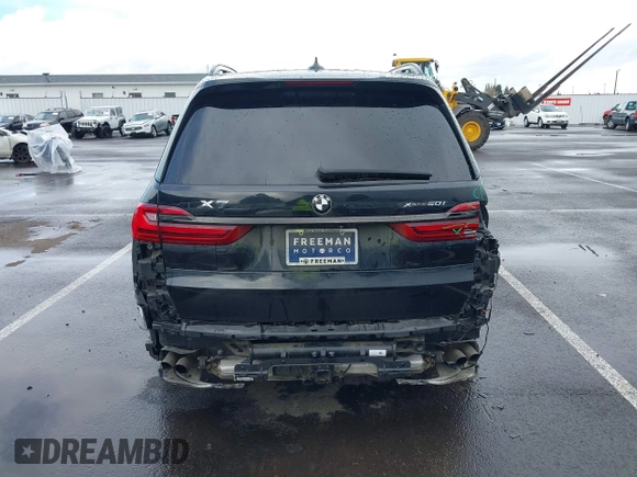 2019 BMW X7 xDrive50i z VIN 5UXCX4C58KLS35818, wystawiony jako IAAI lot #41750098 z przebiegiem 69 661 mil mil oraz . Historia ofert i sprzedaży dostępna na DreamBid. Obrazek 17.