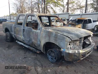 2003 Ford Super Duty F-250 XL with VIN 1FTNW21F73EA07702, listed as a IAAI auction lot 40875245 with 1 mi miles. Bid and sale history available at carsss.com. Image 1.