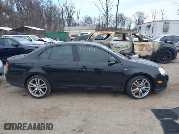 2010 Volkswagen Jetta Wolfsburg Edition with VIN 3VWRJ7AJ4AM075459, listed as a IAAI auction lot 41047857 with 131,871 mi miles and . Bid and sale history available at DreamBid. Image 13.