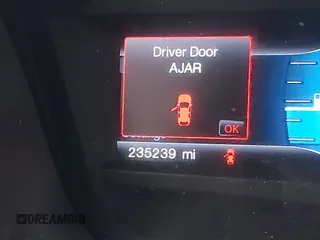2014 Ford Explorer XLT с VIN 1FM5K7D8XEGA98442, выставлен на аукционе IAAI как лот 41471092 с пробегом 235 239 миль миль и . История ставок и продаж доступна на DreamBid. Изображение 15.