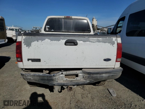 2002 Ford F-250 XL with VIN 1FTNW20F12EA44390, listed as a Copart auction lot 83888084 with 285,250 mi miles and Salvage Title. Bid and sale history available at DreamBid. Image 6.