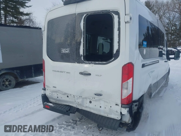 2022 Ford Transit Passenger XL with VIN 1FBAX9C87NKA80161, listed as a IAAI auction lot 41389325 with 128,868 mi miles and . Bid and sale history available at DreamBid. Image 6.