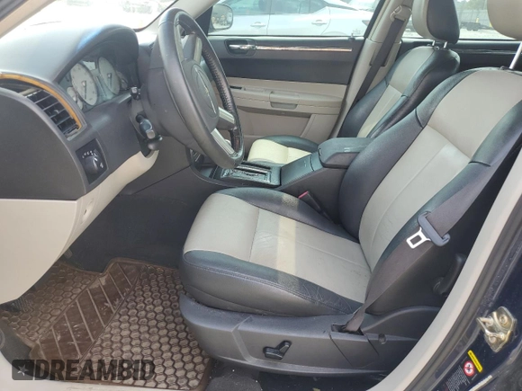 2005 Chrysler 300 with VIN 2C3AA53G05H589338, listed as a Copart auction lot 69333264 with 153,488 mi miles and Salvage Title. Bid and sale history available at carsss.com. Image 7.