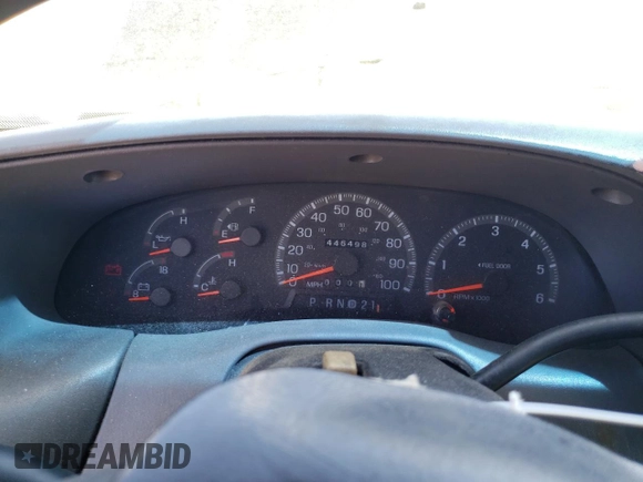 1997 Ford F-150 XL z VIN 1FTEX17L8VNB84878, wystawiony jako Copart lot #52695045 z przebiegiem 446 498 mil mil oraz Szkoda całkowita • Salvage title. Historia ofert i sprzedaży dostępna na DreamBid. Obrazek 9.
