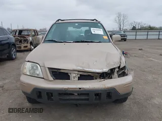 2001 Honda CR-V SE with VIN JHLRD187X1S005637, listed as a IAAI auction lot 41838916 with 153,388 mi miles. Bid and sale history available at carsss.com. Image 12.