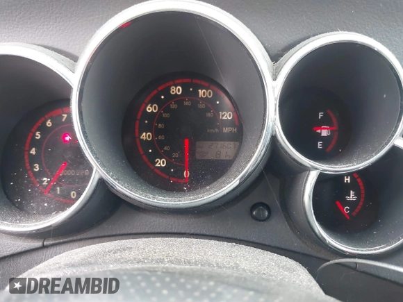 2006 Pontiac Vibe z VIN 5Y2SL65846Z440826, wystawiony jako IAAI lot #42455214 z przebiegiem 271 607 mil mil oraz . Historia ofert i sprzedaży dostępna na DreamBid. Obrazek 7.