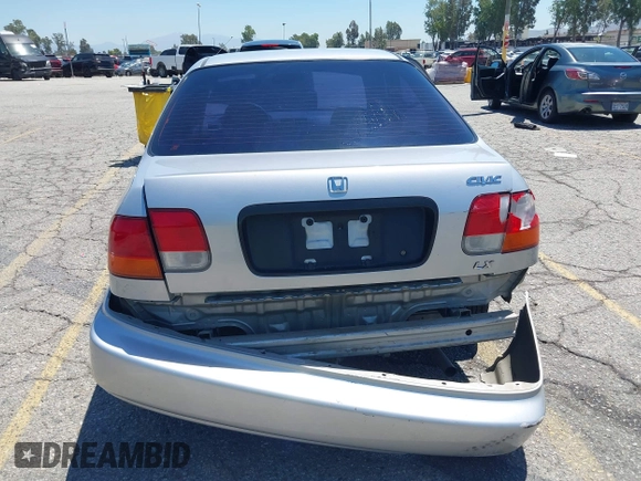 1997 Honda Civic LX z VIN 2HGEJ6670VH570062, wystawiony jako IAAI lot #42218254 z przebiegiem 86 555 mil mil oraz . Historia ofert i sprzedaży dostępna na DreamBid. Obrazek 16.