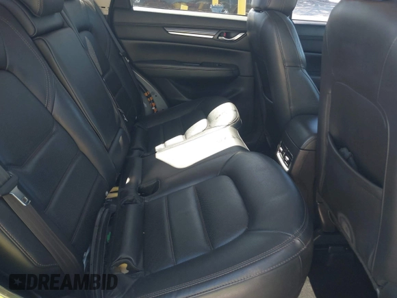 2018 Mazda CX-5 Grand Touring with VIN JM3KFBDM8J0314925, listed as a IAAI auction lot 41825917 with 70,027 mi miles. Bid and sale history available at carsss.com. Image 8.