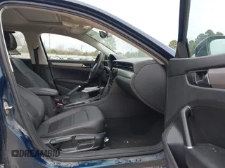 2021 Volkswagen Passat SE z VIN 1VWSA7A37MC009030, wystawiony jako IAAI lot #41172489 z przebiegiem 70 100 mil mil oraz . Historia ofert i sprzedaży dostępna na DreamBid. Obrazek 5.