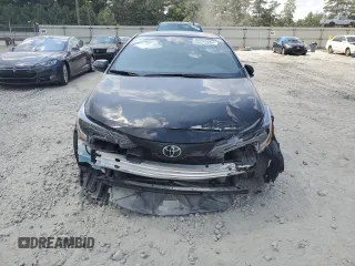 2022 Toyota Corolla Hatchback SE with VIN JTND4MBE3N3172594, listed as a Copart auction lot 69259454 with 33,925 mi miles and Salvage Title. Bid and sale history available at carsss.com. Image 5.