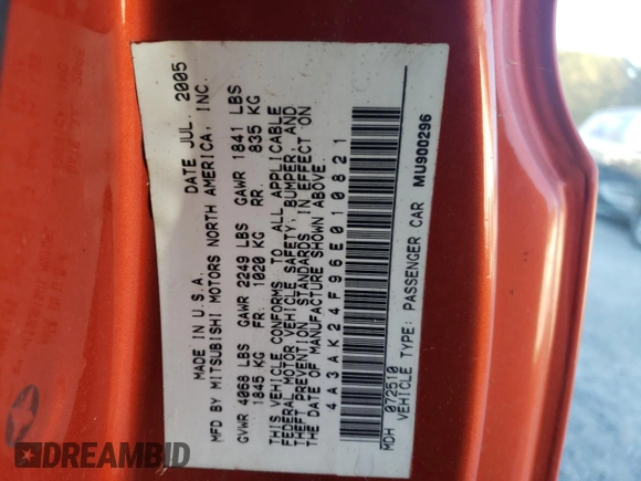 2006 Mitsubishi Eclipse GS z VIN 4A3AK24F96E010821, wystawiony jako Copart lot #70957064 z przebiegiem Nie podano mil oraz Nie do naprawy • Non repairable. Historia ofert i sprzedaży dostępna na DreamBid. Obrazek 12.
