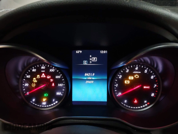 2020 Mercedes-Benz C 300 with VIN WDDWF8EB4LR525375, listed as a IAAI auction lot 41475309 with 29,659 mi miles and . Bid and sale history available at DreamBid. Image 7.