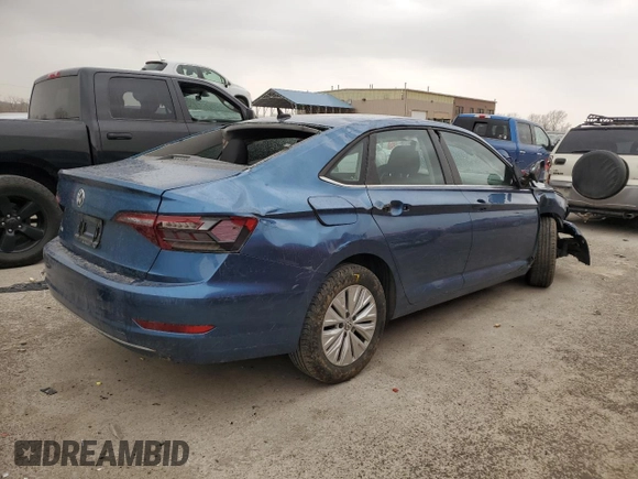 2020 Volkswagen Jetta S z VIN 3VWN57BU5LM101811, wystawiony jako Copart lot #49731165 z przebiegiem 90 634 mil mil oraz Szkoda całkowita • Salvage title. Historia ofert i sprzedaży dostępna na DreamBid. Obrazek 3.
