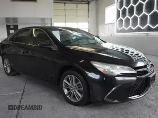 2016 Toyota Camry XLE with VIN 4T1BF1FK1GU154074, listed as a Copart auction lot 52632825 with 84,611 mi miles and Salvage Title. Bid and sale history available at carsss.com. Image 1.