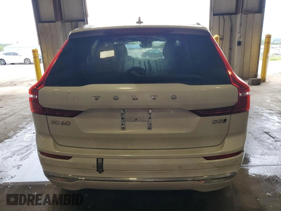 2022 Volvo XC60 Inscription with VIN YV4L12RL2N1083576, listed as a Copart auction lot 57669655 with 40,764 mi miles and Salvage title. Bid and sale history available at DreamBid. Image 6.