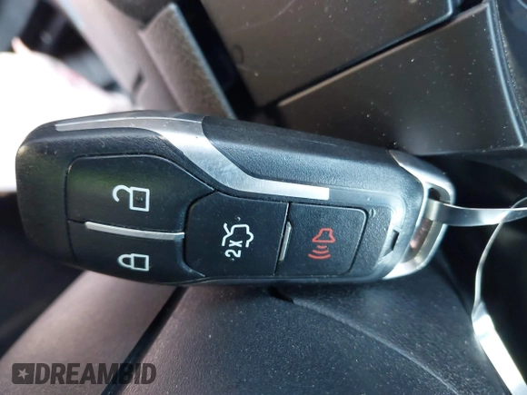 2016 Ford Edge SE с VIN 2FMPK3G90GBB58132, выставлен на аукционе IAAI как лот 42048795 с пробегом 90 618 миль миль и . История ставок и продаж доступна на DreamBid. Изображение 11.