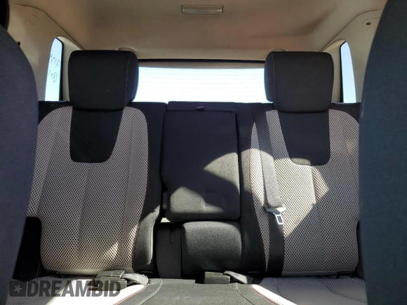 2011 GMC Terrain SLE-2 with VIN 2CTFLTE5XB6282301, listed as a Copart auction lot 46076165 with 166,475 mi miles and Salvage Title. Bid and sale history available at carsss.com. Image 10.
