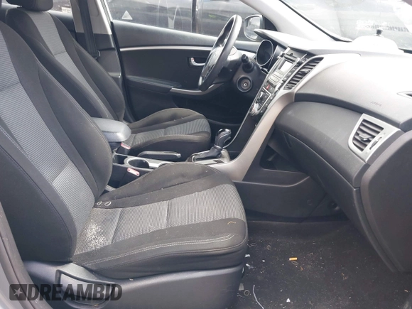 2016 Hyundai Elantra GT with VIN KMHD35LH0GU257682, listed as a IAAI auction lot 41977626 with 1 mi miles. Bid and sale history available at carsss.com. Image 5.