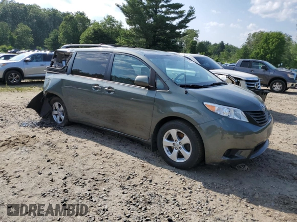 2014 Toyota Sienna LE AAS with VIN 5TDKK3DC9ES424841, listed as a Copart auction lot 59098365 with 168,427 mi miles and Clean title. Bid and sale history available at DreamBid. Image 4.