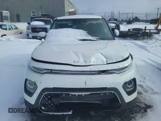 2022 Kia Soul EX with VIN KNDJ33AU2N7173869, listed as a Copart auction lot 42725485 with 80,210 mi miles and Salvage Title. Bid and sale history available at carsss.com. Image 5.