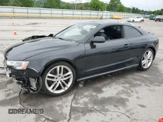 2014 Audi RS 5 z VIN WUAC6AFR4EA900833, wystawiony jako Copart lot #55972465 z przebiegiem Nie podano mil oraz Szkody całkowita. Historia ofert i sprzedaży dostępna na DreamBid. Obrazek 1.
