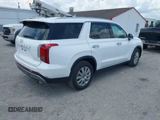 2024 Hyundai Palisade SEL с VIN KM8R24GE3RU779664, выставлен на аукционе IAAI как лот 42551727 с пробегом 5 614 миль миль и . История ставок и продаж доступна на DreamBid. Изображение 4.