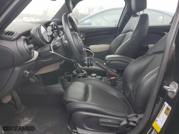 2017 MINI Hardtop 4 Door Cooper S with VIN WMWXU3C33H2F49198, listed as a Copart auction lot 45210935 with 139332 miles and Salvage Title. Bid and sale history available at carsss.com. Image 7.
