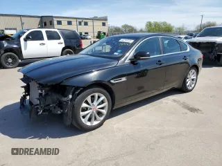2017 Jaguar XF 20d Premium with VIN SAJBD4BNXHCY43163, listed as a Copart auction lot 39638624 with 30,436 mi miles. Bid and sale history available at carsss.com. Image 1.