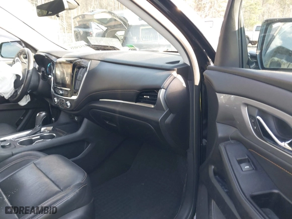 2019 Chevrolet Traverse LT Leather with VIN 1GNERHKW8KJ245855, listed as a IAAI auction lot 41545035 with 93,499 mi miles. Bid and sale history available at carsss.com. Image 5.
