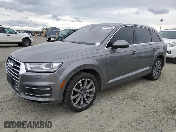 2018 Audi Q7 Premium with VIN WA1AAAF73JD005919, listed as a Copart auction lot 49045645 with 132,236 mi miles and Clean title. Bid and sale history available at DreamBid. Image 1.
