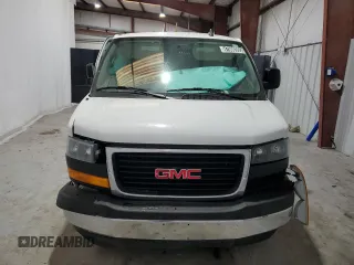 2023 GMC Savana Cargo Van with VIN 1GTW7AFP9P1123588, listed as a Copart auction lot 47600395 with 32,157 mi miles and Clean Title. Bid and sale history available at carsss.com. Image 5.