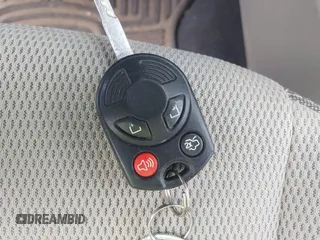 2013 Ford Focus SE с VIN 1FADP3F24DL317135, выставлен на аукционе IAAI как лот 42529477 с пробегом 142 670 миль миль и . История ставок и продаж доступна на DreamBid. Изображение 11.