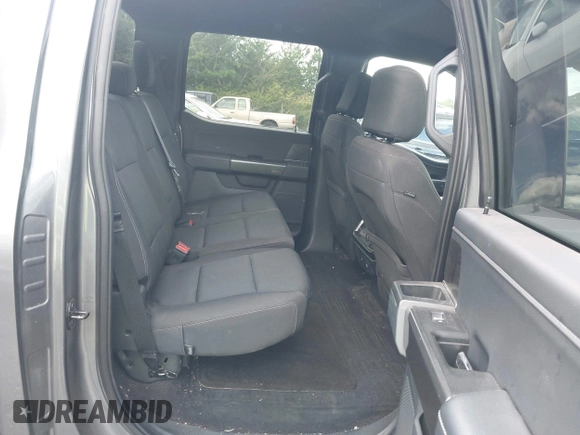 2022 Ford F-150 XL with VIN 1FTFW1E59NKD16981, listed as a IAAI auction lot 42184579 with 89,671 mi miles. Bid and sale history available at carsss.com. Image 8.