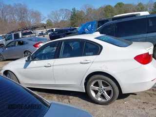 2014 BMW 3 Series 320i with VIN WBA3B1C50EK132169, listed as a IAAI auction lot 41570678 with 28,871 mi miles. Bid and sale history available at carsss.com. Image 14.