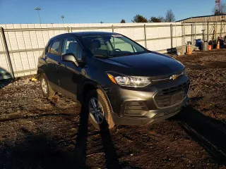 2020 Chevrolet Trax LS with VIN 3GNCJNSBXLL156065, listed as a Copart auction lot 43982225 with 70,108 mi miles and Salvage Title. Bid and sale history available at carsss.com. Image 11.